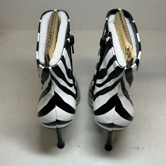 INC Womens 10 M Black Zebra Rohese High Heel Ankle Booties NIB KF3 - Picture 6 of 6